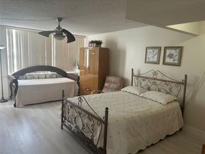900 Saint Charles Pl 316, Pembroke Pines FL 33026