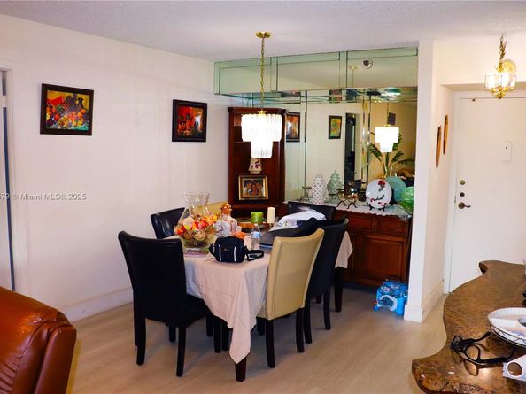 900 Saint Charles Pl 316, Pembroke Pines FL 33026