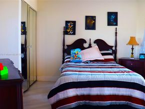 900 Saint Charles Pl 316, Pembroke Pines FL 33026