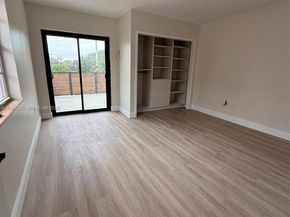 370 Flagami Blvd, Miami FL 33144