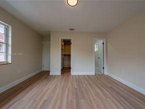 370 Flagami Blvd, Miami FL 33144