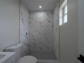 370 Flagami Blvd, Miami FL 33144