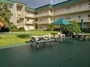 1450 Atlantic Shores Blvd 201, Hallandale Beach FL 33009
