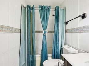 3398 NW 212th St, Miami Gardens FL 33056