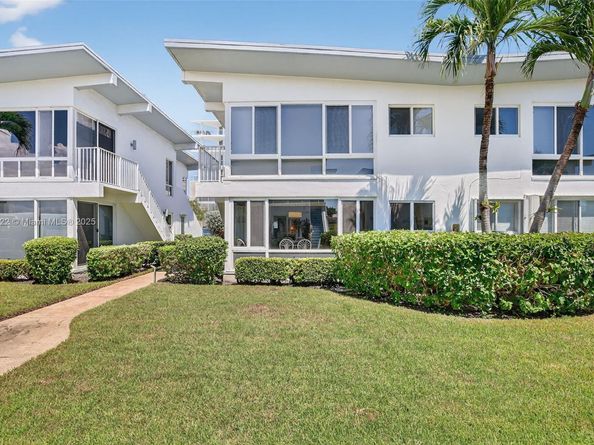 425 Bayshore Dr d3, Fort Lauderdale FL 33304