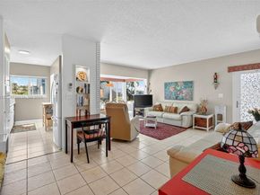 425 Bayshore Dr d3, Fort Lauderdale FL 33304