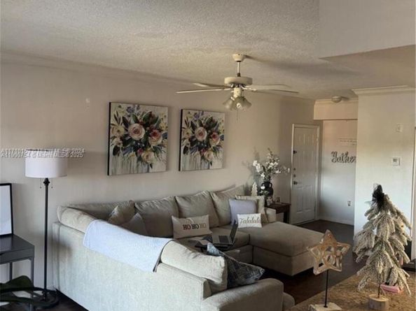 11700 SW 2nd St 13307, Pembroke Pines FL 33025