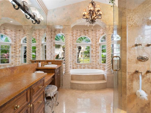 3406 Leigh Rd, Pompano Beach FL 33062