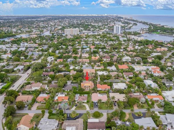 3406 Leigh Rd, Pompano Beach FL 33062