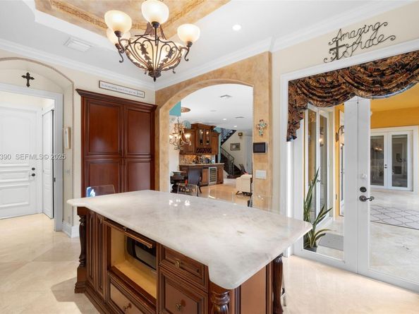 3406 Leigh Rd, Pompano Beach FL 33062