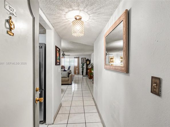 4851 NW 21st St 107, Lauderhill FL 33313