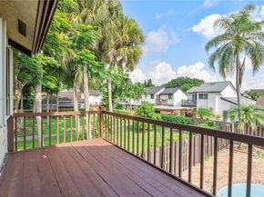 9504 SW 148th AVE Cir S, Miami FL 33196