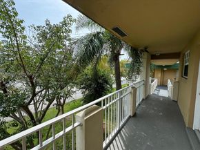 5500 SW 77th Ct 305, Miami FL 33155