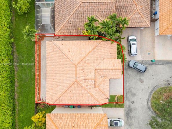 11244 NW 58th Ter, Doral FL 33178