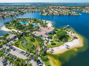 11244 NW 58th Ter, Doral FL 33178