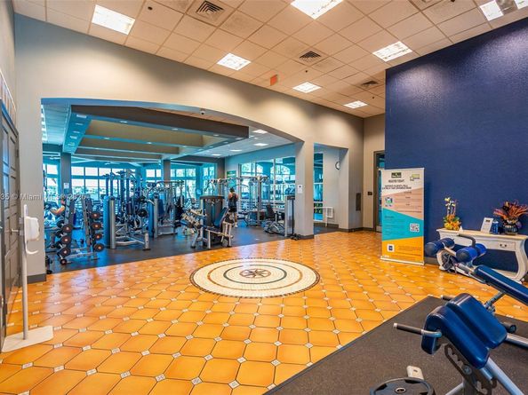 11244 NW 58th Ter, Doral FL 33178