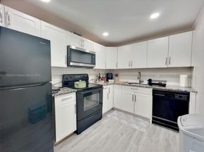 7100 NW 17th St 111, Plantation FL 33313