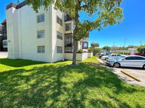 7100 NW 17th St 111, Plantation FL 33313