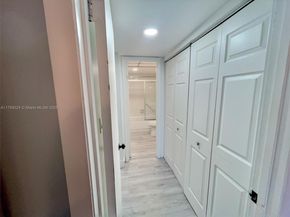 7100 NW 17th St 111, Plantation FL 33313