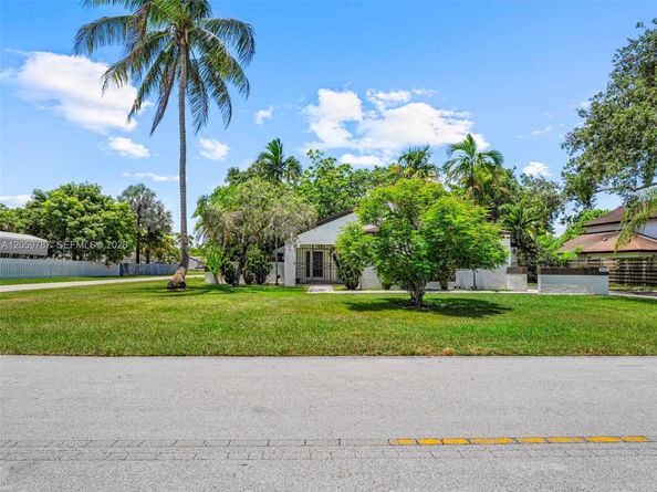 15491 SW 153rd St, Miami FL 33187