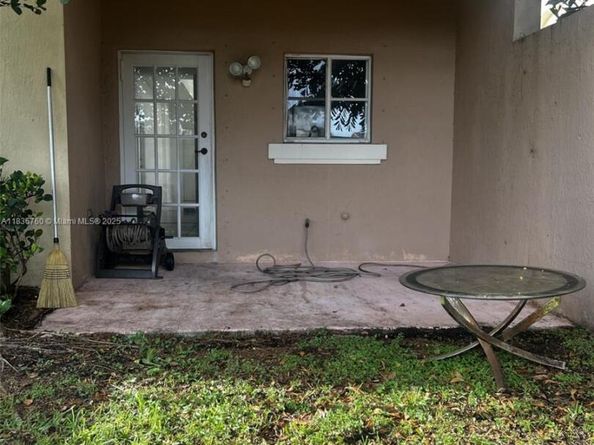Undisclosed Address #A11836760, Sunrise FL 33323