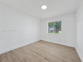 7720 Hope St, Hollywood FL 33024