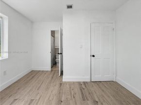 7720 Hope St, Hollywood FL 33024