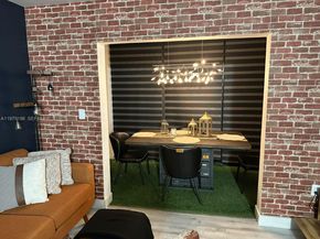 931 NE 199th St 10222, Miami FL 33179