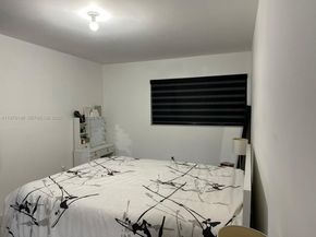 931 NE 199th St 10222, Miami FL 33179