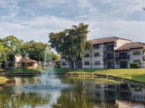 9983 S Nob Hill Ct ., Sunrise FL 33351