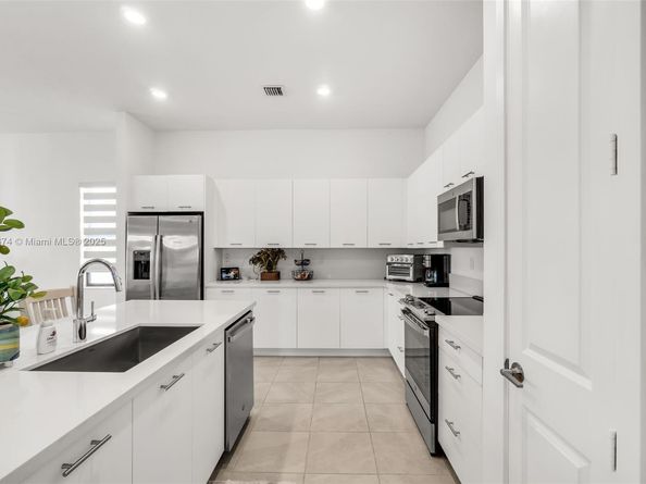 4577 SW 174th Ave, Miramar FL 33029