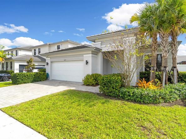 4577 SW 174th Ave, Miramar FL 33029