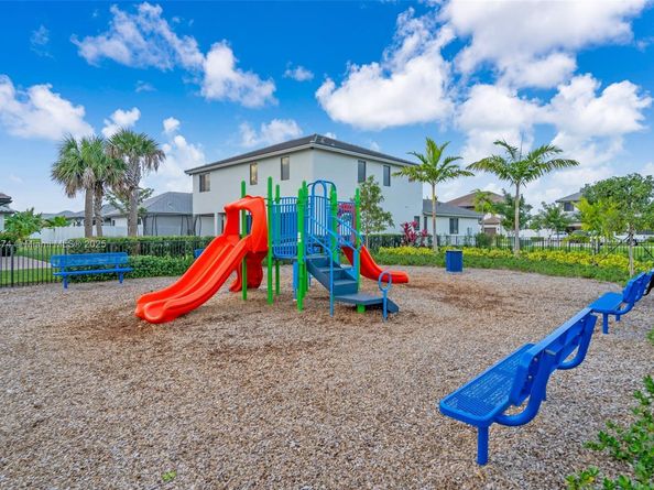 4577 SW 174th Ave, Miramar FL 33029