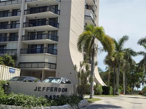 2425 Presidential Way 203, West Palm Beach FL 33401