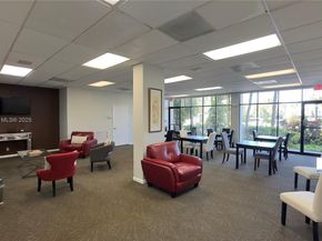 2425 Presidential Way 203, West Palm Beach FL 33401