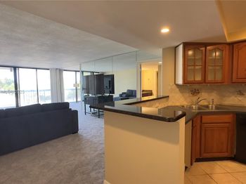 2425 Presidential Way