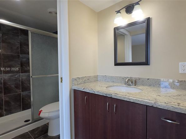 2425 Presidential Way 203, West Palm Beach FL 33401