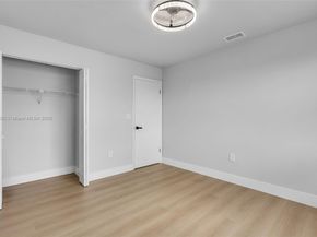 191 NW 85th Pl, Miami FL 33126