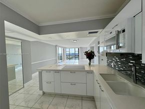 3625 N Country Club Dr 2009, Aventura FL 33180