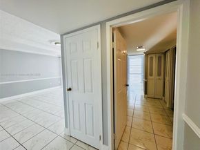 3625 N Country Club Dr 2009, Aventura FL 33180