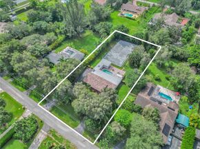 11300 Shady Lane, Plantation FL 33325