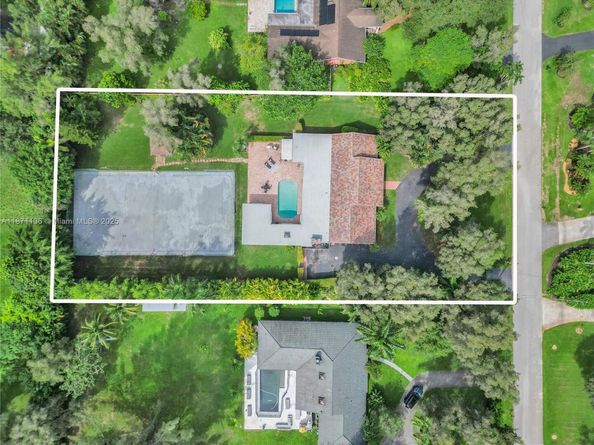 11300 Shady Lane, Plantation FL 33325