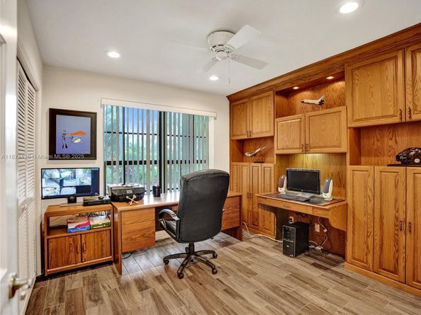 11300 Shady Lane, Plantation FL 33325