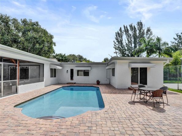 11300 Shady Lane, Plantation FL 33325