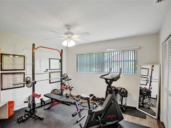 11300 Shady Lane, Plantation FL 33325