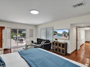 11300 Shady Lane, Plantation FL 33325