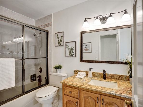 11300 Shady Lane, Plantation FL 33325