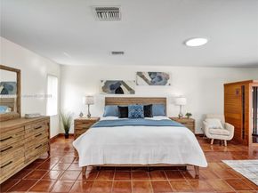 11300 Shady Lane, Plantation FL 33325
