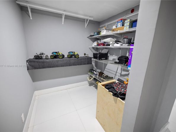 13550 SW 99th Pl, Miami FL 33176