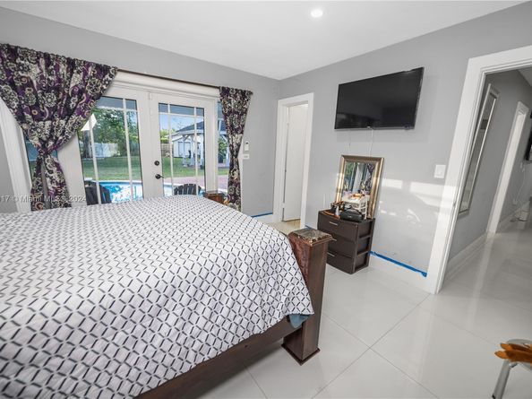 13550 SW 99th Pl, Miami FL 33176